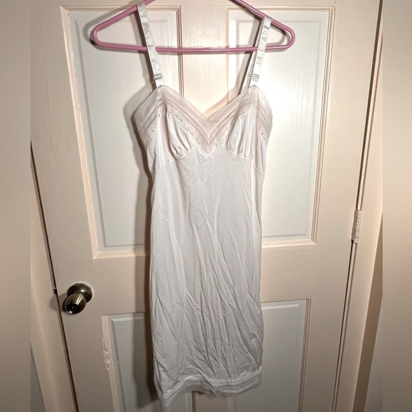 Vintage slip, size 32 - Picture 1 of 5